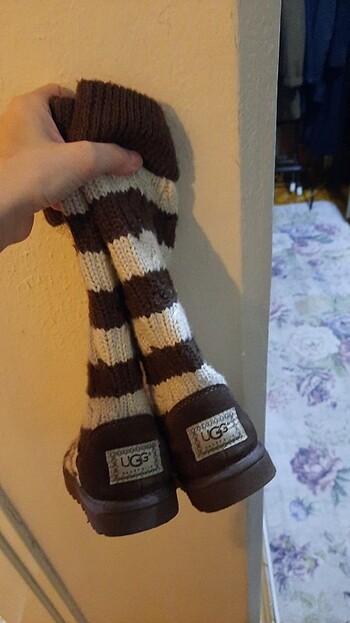 Ugg Ugg bot