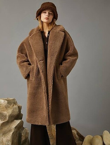 Uzun Oversize Pelüş Kaban