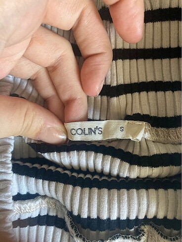 COLIN'S Omuzu açıktır s beden
