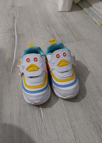 23 Beden çeşitli Renk M.P.one markalı Renkli ve Işıklı Erkek Çocuk Spor Ayakkabı