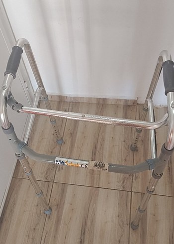 Diğer Yetişkin Walker 1 hafta kullanıldı