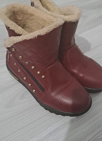 Bordo kız çocuk botu