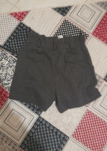 Gri Düğmeli Mini Şort - Görsel 2