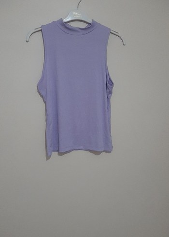 Mor Yüksek Yakalı Kadın Atlet - Görsel 3