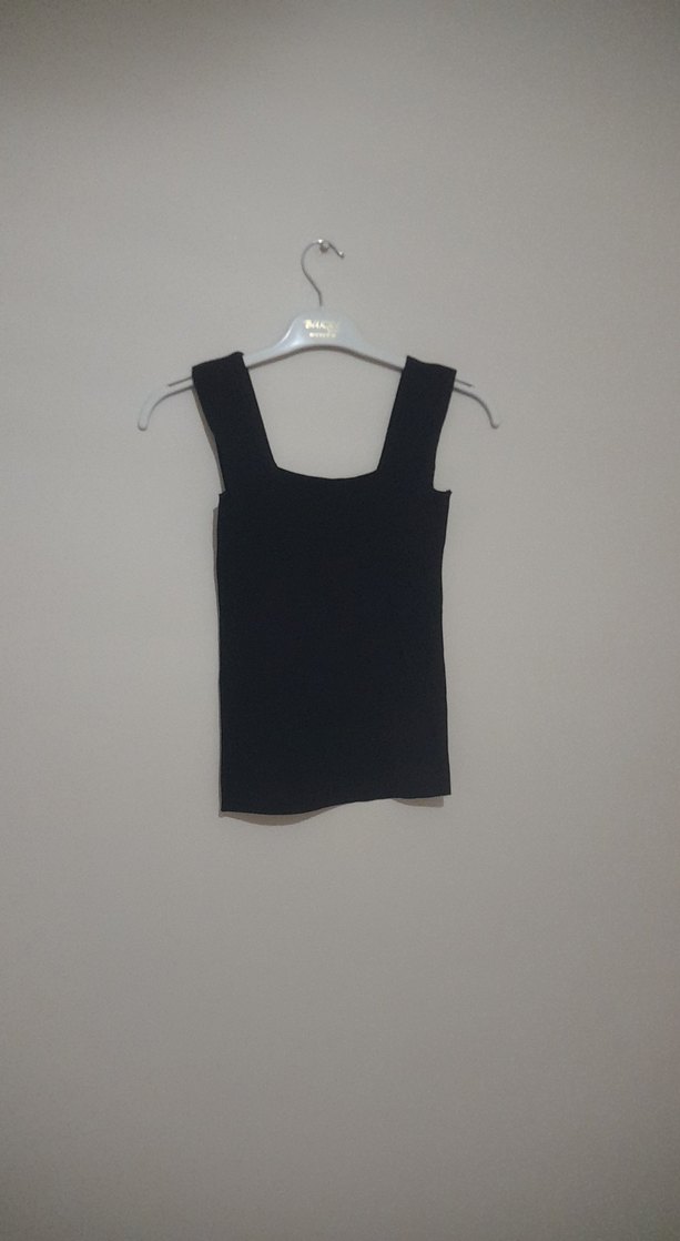 Siyah Kolsuz Kadın Midi Atlet - Görsel 3