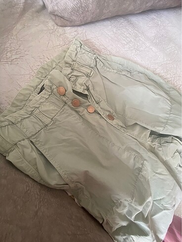 Mavi Jeans Mavi yesil cok dügmeli pantolon