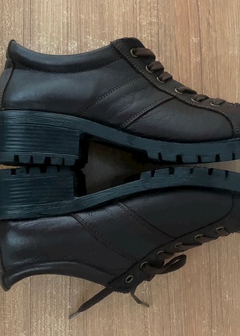 DUFAS marka temiz ayakkabı 39 numara deri - Görsel 5