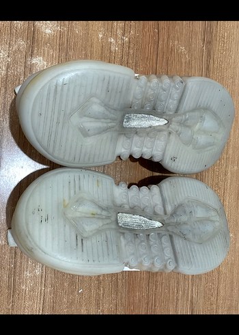 EA7 Beyaz Erkek Spor Ayakkabı 42 numara normal ayakkabı - Görsel 8