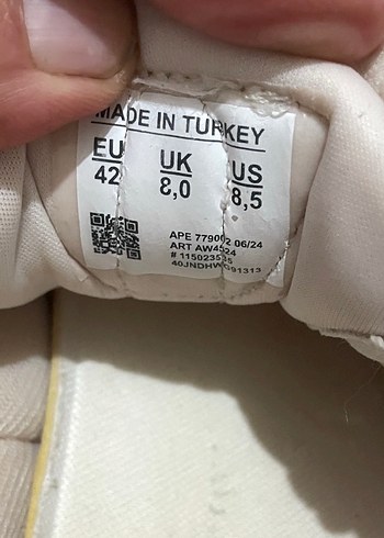 EA7 Beyaz Erkek Spor Ayakkabı 42 numara normal ayakkabı - Görsel 5