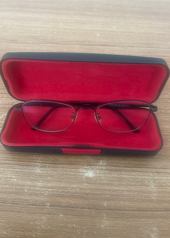 Gözluk temiz yeni gibi - Görsel 7