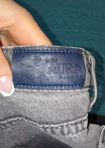 Gri Denim Yırtıklı Midi Boy Kadın Jean - Görsel 3