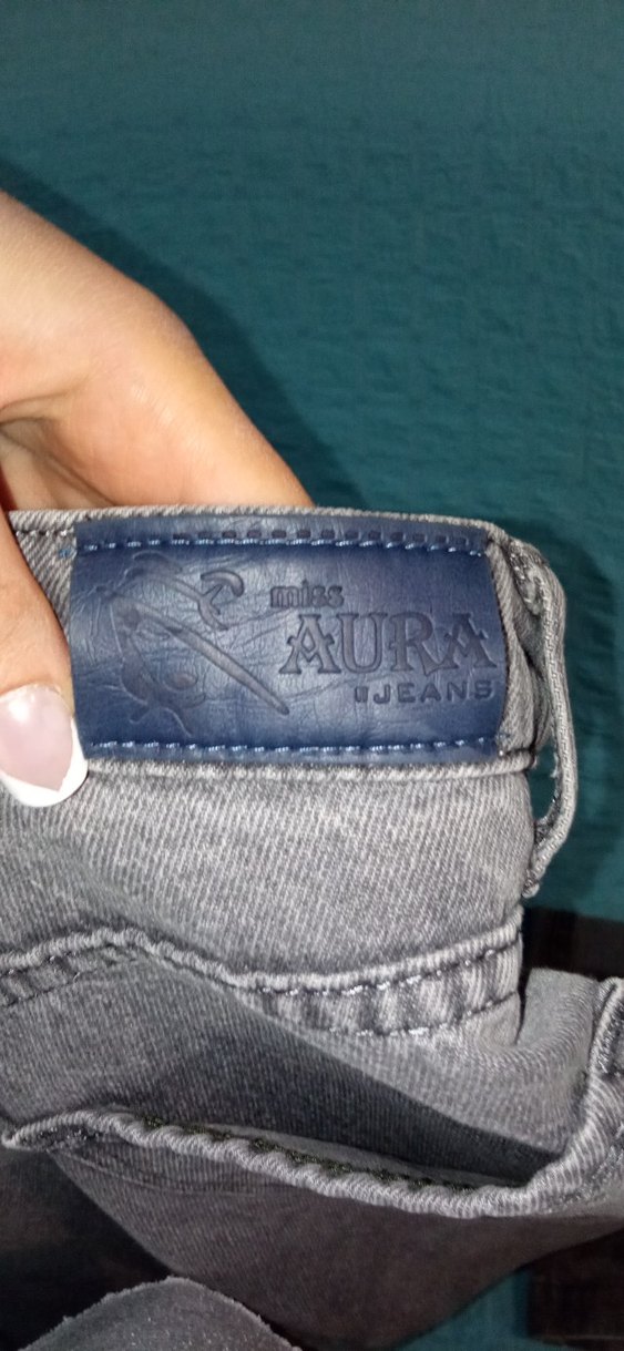 Gri Denim Yırtıklı Midi Boy Kadın Jean - Görsel 3