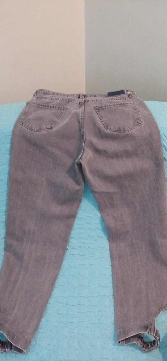 Gri Denim Yırtıklı Midi Boy Kadın Jean - Görsel 2