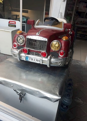 Bordo Renkli Elektrikli Çocuk Araba TR1301