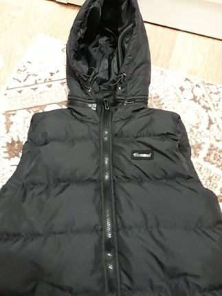 Hummel yelek