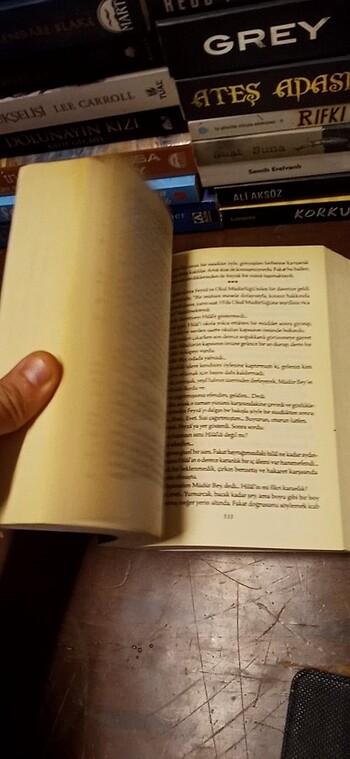 HUZUR SOKAĞI (NORMAL ROMAN BOY)

2011 - Görsel 7