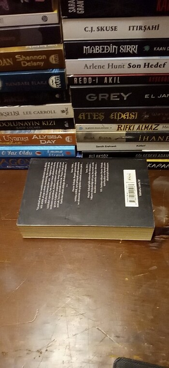 HUZUR SOKAĞI (NORMAL ROMAN BOY)

2011 - Görsel 13