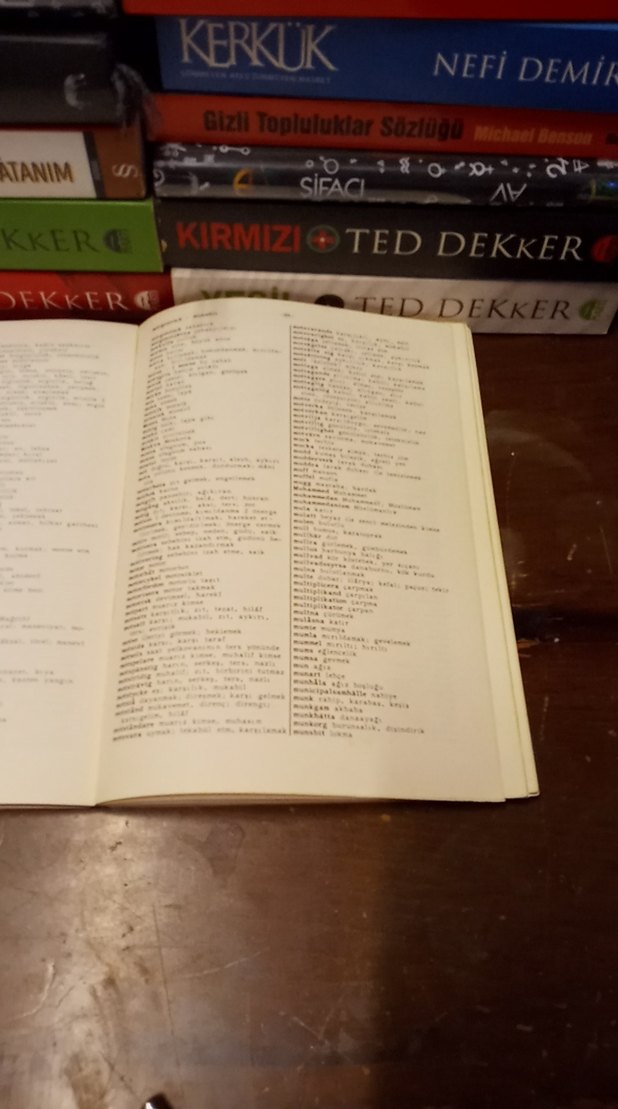 Svensk-Turkisk Sözlük - İsveççe Türkçe sözlük / Musa Güner - Görsel 4
