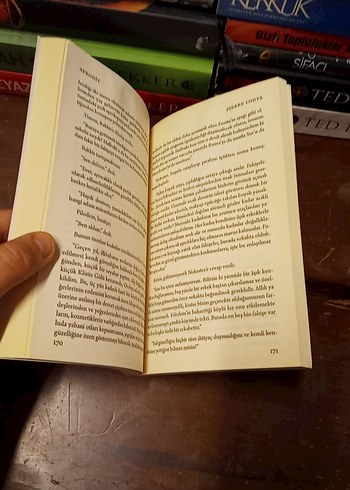 Afrodit - Aşk Tanrıçasının Entrikaları - Görsel 4