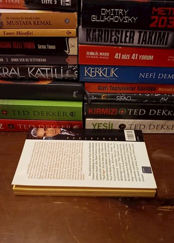 Yeşil Öldü Mü? - Hakan Türk - Görsel 2