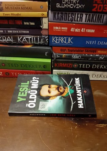 Yeşil Öldü Mü? - Hakan Türk - Görsel 3