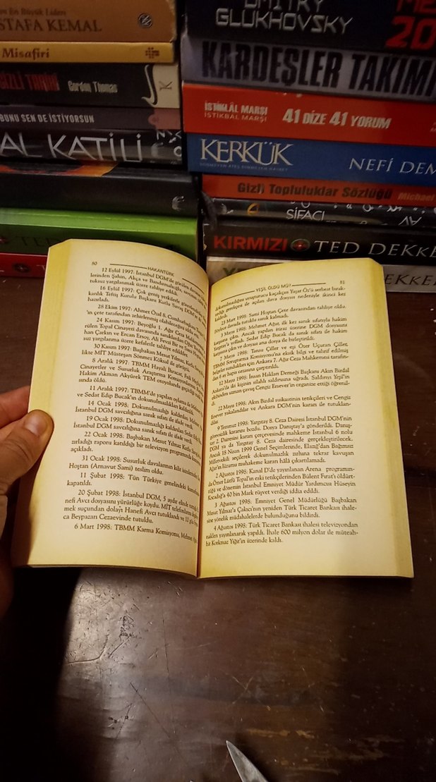 Yeşil Öldü Mü? - Hakan Türk - Görsel 4