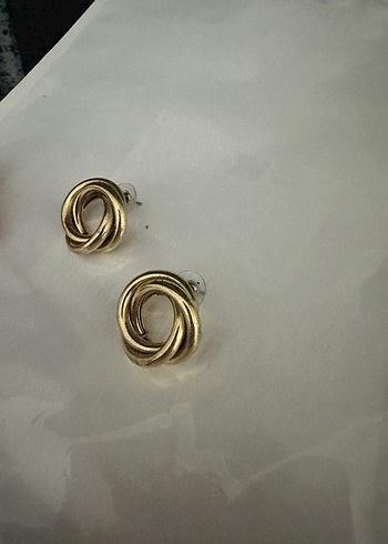 Vintage Altın Tokalı Midi Küpe - Görsel 3