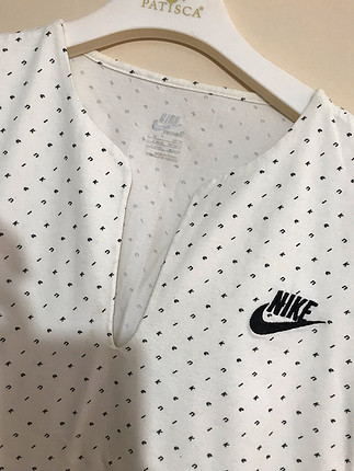 Nike tshrt