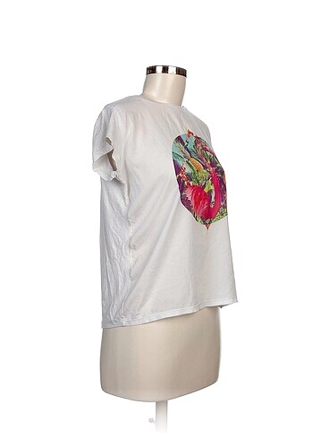 Quzu Quzu T-shirt %70 İndirimli.