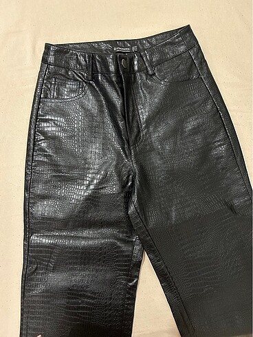 Stradivarius Deri Pantolon