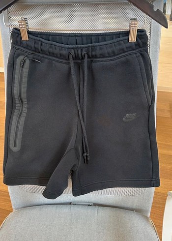 Nike Tech Sort