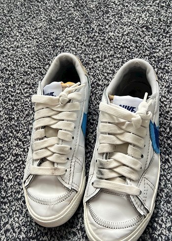 Nike Blazer Jumbo Sneaker
