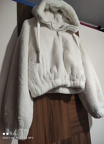 Bershka peluş mont