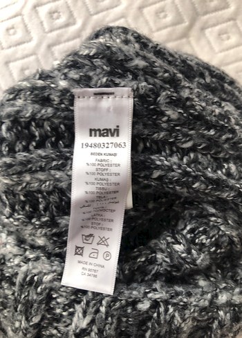 Gri Örgü Kadın Bere Ponponlu - Görsel 3