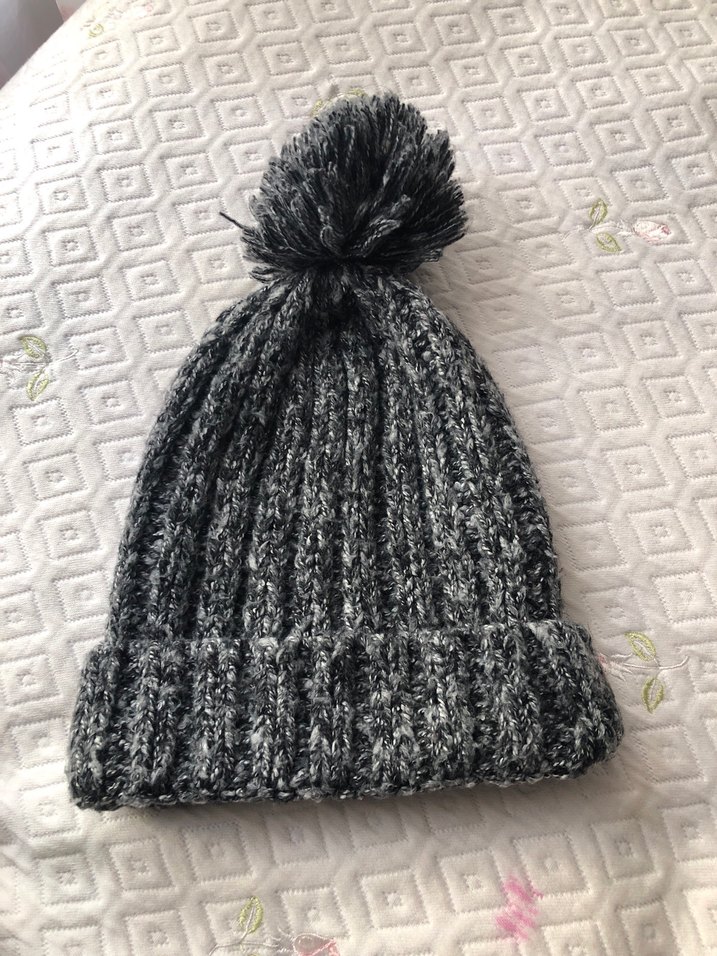 Gri Örgü Kadın Bere Ponponlu - Görsel 2