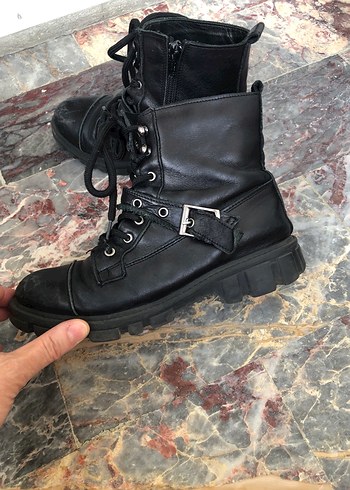 Siyah Deri Kadın Yüksek Topuklu Bot - Görsel 2