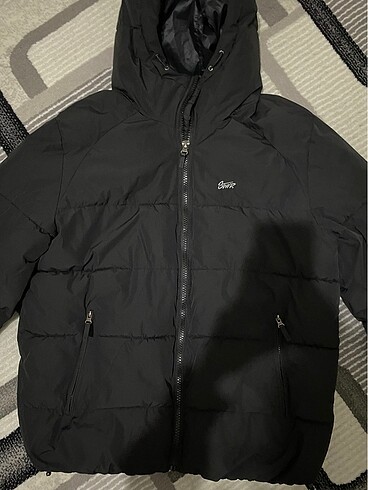 Pull and Bear Pull and bear unisex şişme siyah mont
