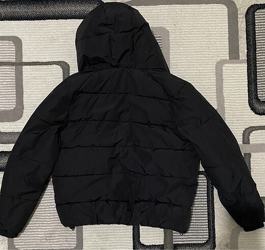 l Beden Pull and bear unisex şişme siyah mont