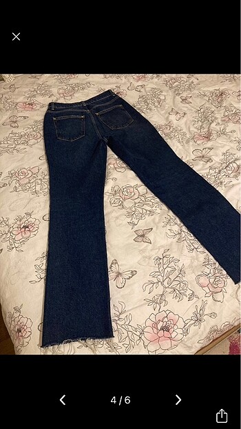 34 Beden mavi Renk Zara düz paça jean