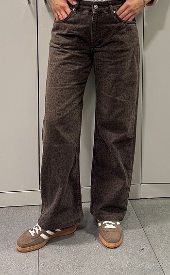 Zara Leopar desenli zara kot pantolon