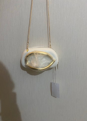  Beden beyaz Renk Zara model clutch çanta