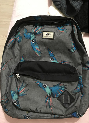 Vans renkli kuşlu çanta