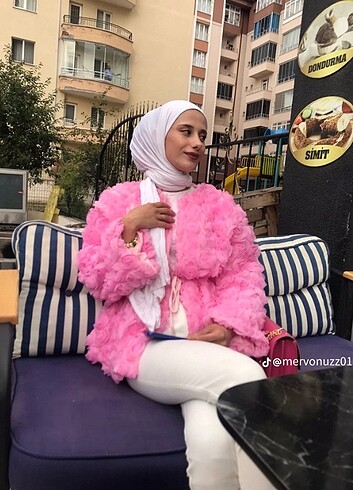 Gülü ceket 