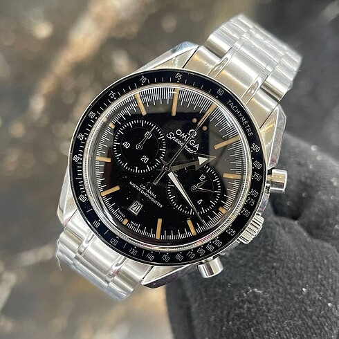 Omega Saat