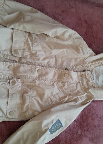 Kapüşonlu Bej Erkek Çocuk Mont - Görsel 2