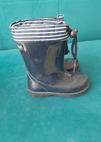 26 Beden Çocuk Lastik Çizme