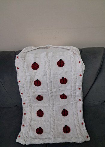 Nakışlı Örme Beyaz Çocuk Battaniyesi - Görsel 6