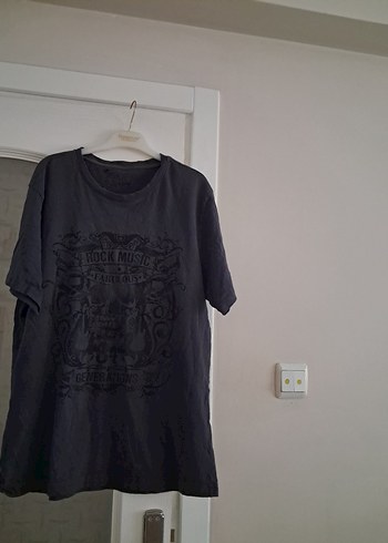 l Beden siyah Renk Rock Punk Baskılı Siyah Erkek Tişört