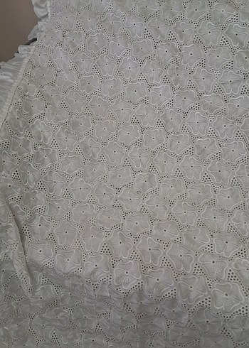 Gri İşlemeli Yatak Örtüsü - Görsel 4