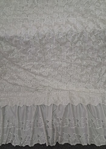 Gri İşlemeli Yatak Örtüsü - Görsel 5